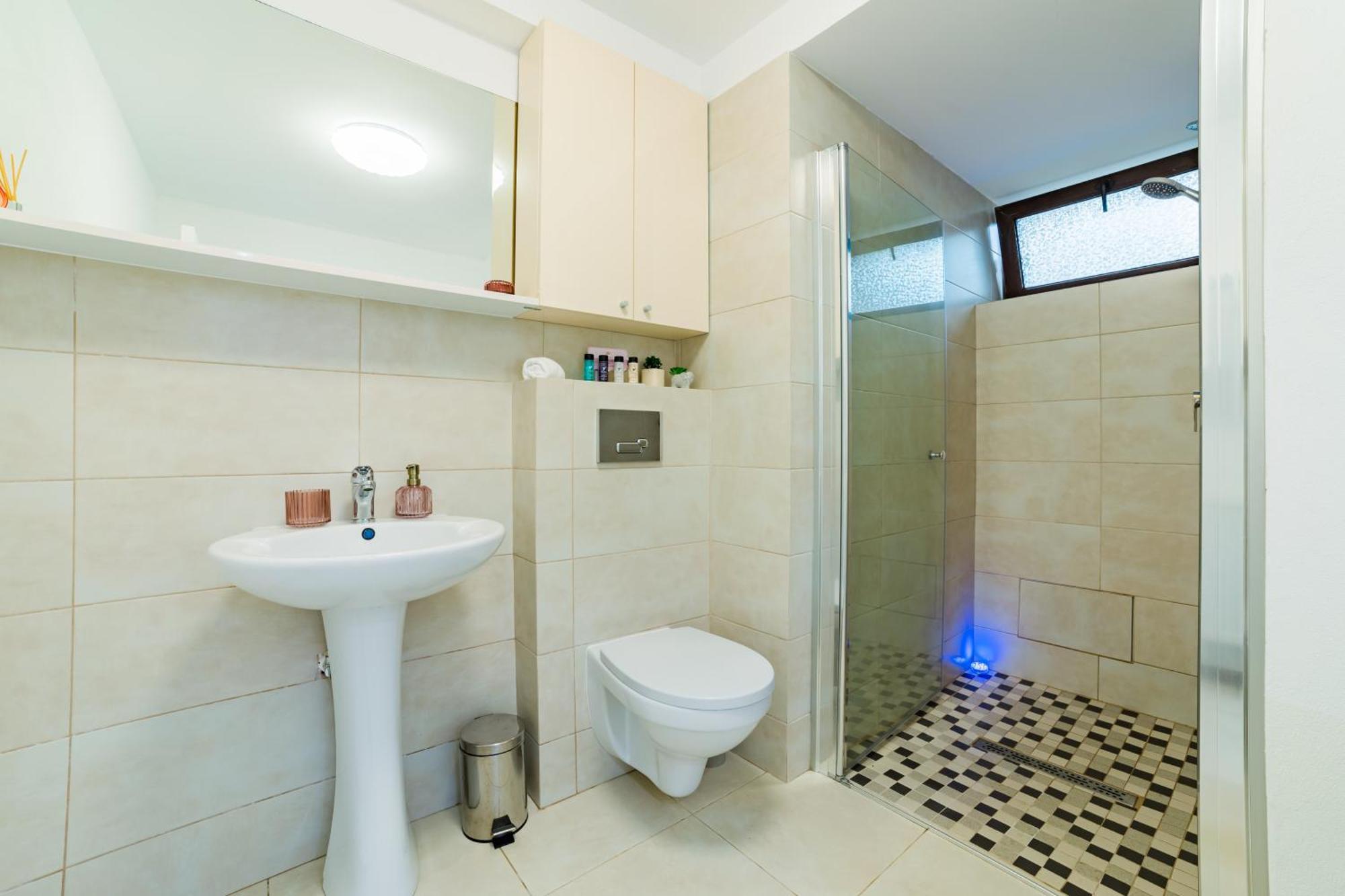Sabin Apartments Private Parking Braşov Extérieur photo