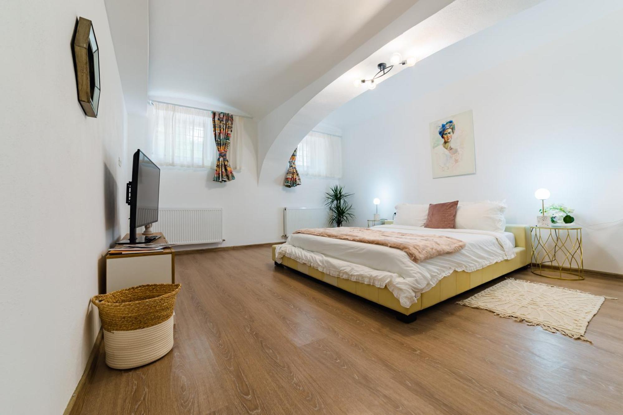 Sabin Apartments Private Parking Braşov Extérieur photo